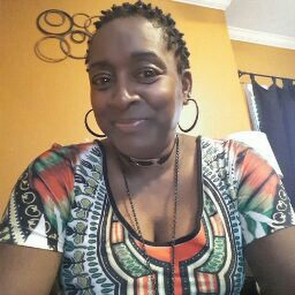 Meet your Posher, Rhonda